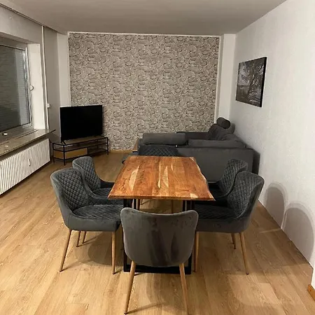 International 2 Hébergement de vacances *